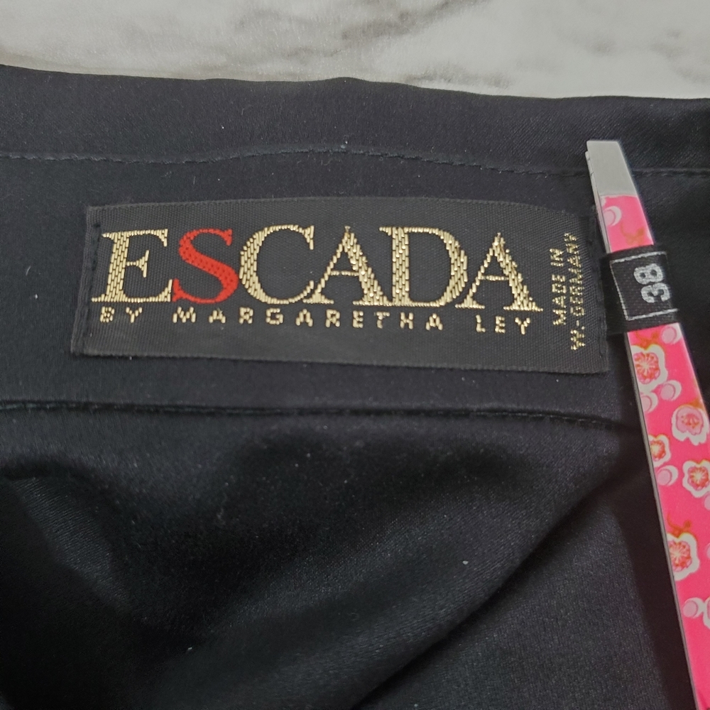 Escada Satin And Sequined Blouse - Picture 8 of 8
